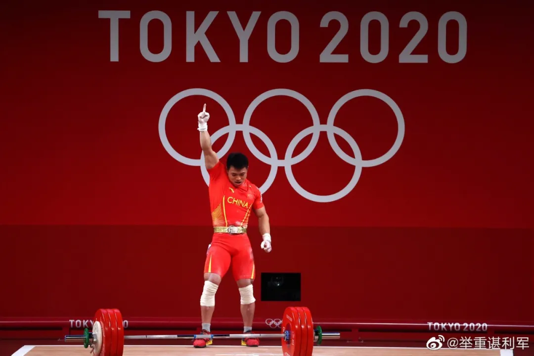 InsDaily|本届奥运会连拿5块金牌,我要吹爆中国举重队!