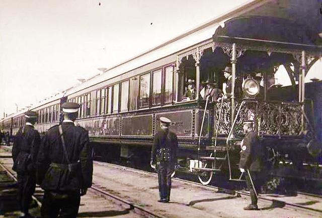 巡按御史 黑龙江的省会原是齐齐哈尔，为何后来变成了哈尔滨？