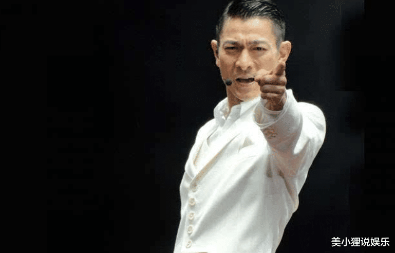 杨宗纬|他开演唱会迟到了2个小时，耍大牌让歌迷心寒，如今已彻底凉凉了