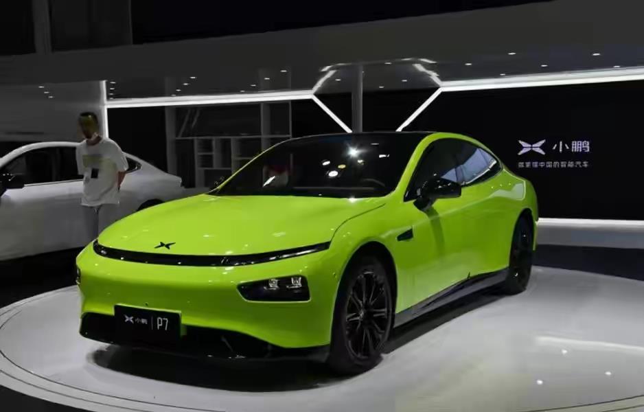 装记 小鹏P7又要火了,首月订单破4万,仅36万就有百万档次