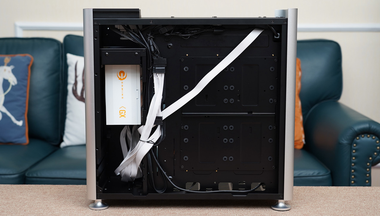 显卡|就这？用一万四打造了一台这样的电脑主机