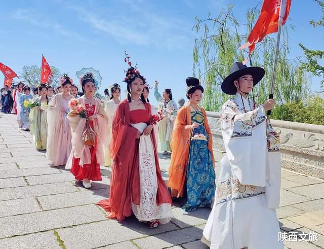 陕西文旅 同为讲汉语、写汉字的汉人、汉子们,这里将开启你的“寻根之旅”