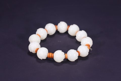 |回流 和田玉莲花珠手串