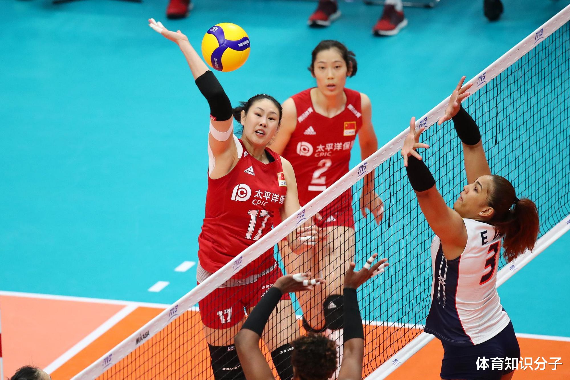 顏妮|新版顏妮火熱出爐！00后天才副攻攔網(wǎng)砍下42分，女排副攻后繼有人