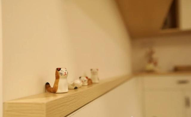 43㎡小宅,硬在窗户旁挤出小书房,真心实用!全屋收纳绝了