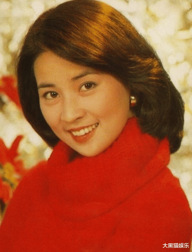 gai|林凤娇：忍受丈夫外遇，外头有私生子女也不恼，稳坐家族掌门人