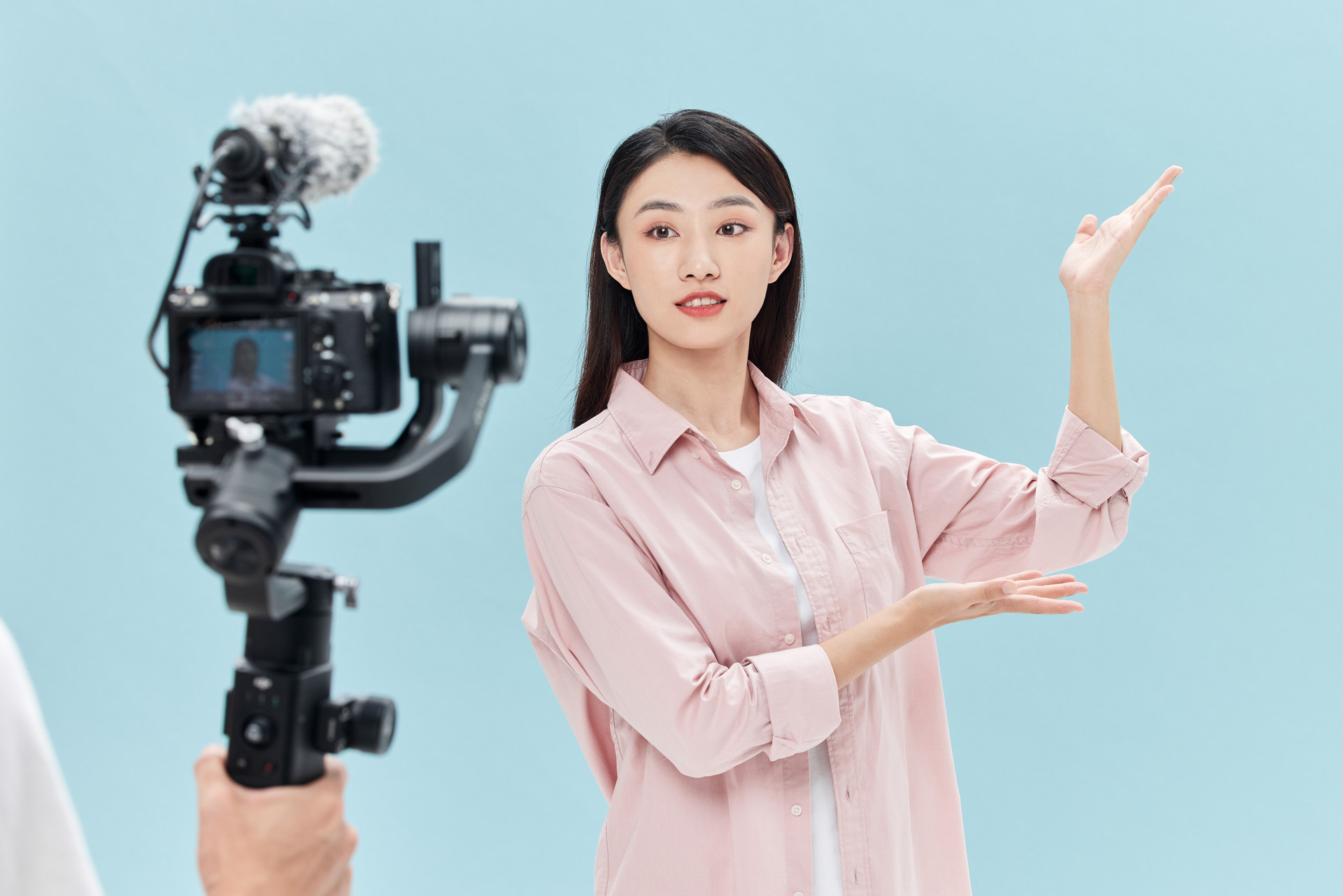 自媒体|“人挪活，树挪死”！一个自媒体人2021的涅槃重生