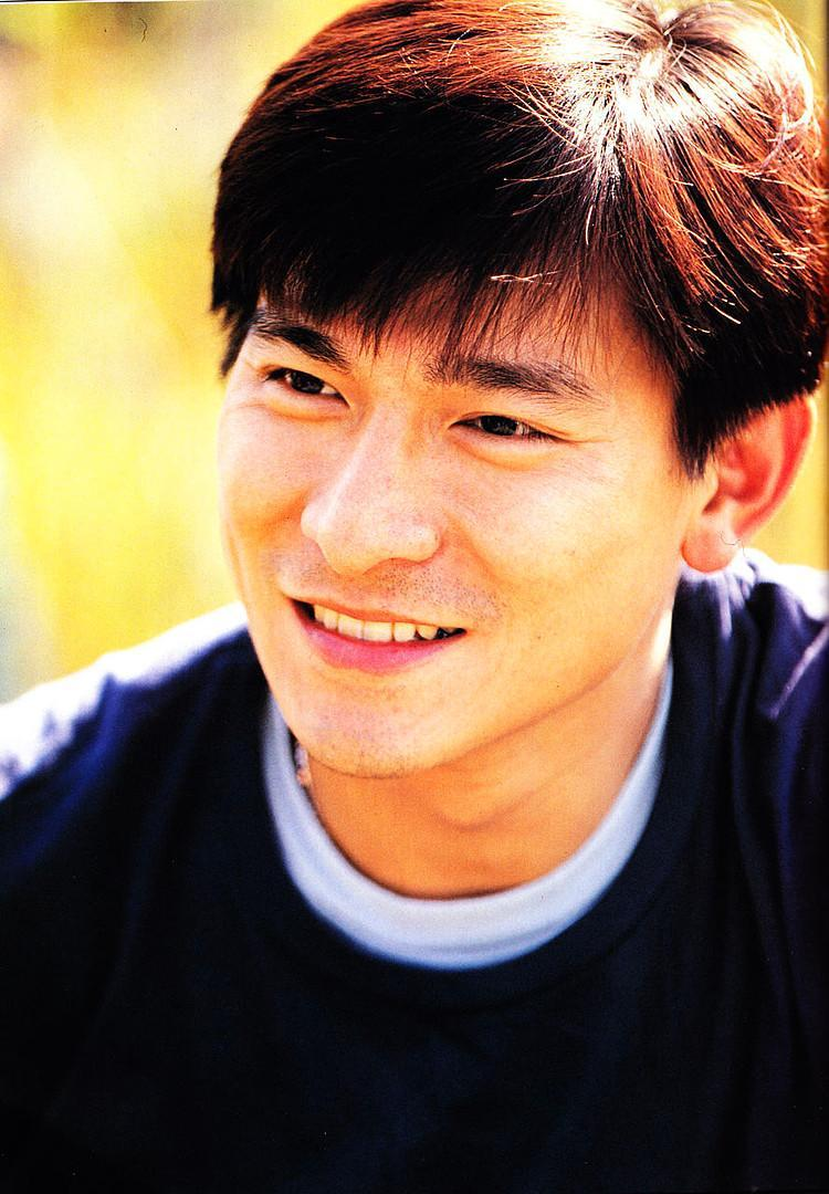 发型|那些年刘德华剪过的发型,总有一款帅到你,一般人还真驾驭不了