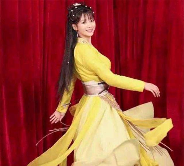 黄蓉|柳岩竟是“黄蓉”第一人选？看到定妆照，网友：她更适合马夫人