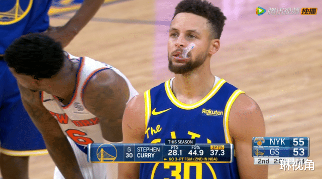 尼克斯隊|尼克斯大勝！格林遭驅(qū)逐，庫里獨木難支，賽后巴雷特想找?guī)炖铮瑤炖镆淹藞?
onload=