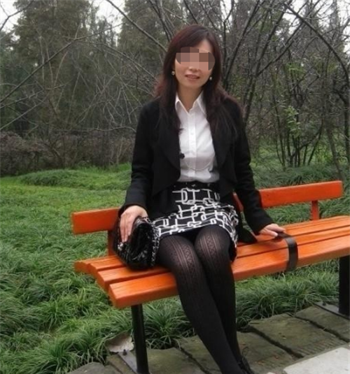 山东一女子同时与3个情人幽会,被丈夫发现后,冲动行为酿悲剧
