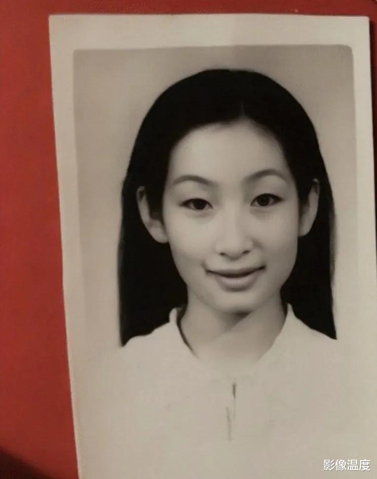 正午阳光|终于要播了！正午阳光年代剧《落花时节》定档！雷佳音袁泉张艺兴强势联手