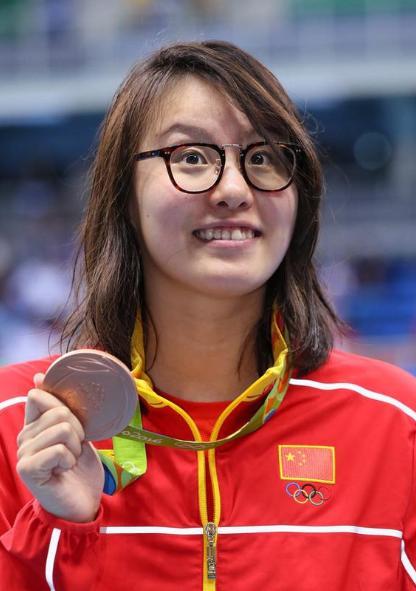 Angelababy|有一种“整容”叫傅园慧，整牙后看呆众人，网友：终于相信baby了