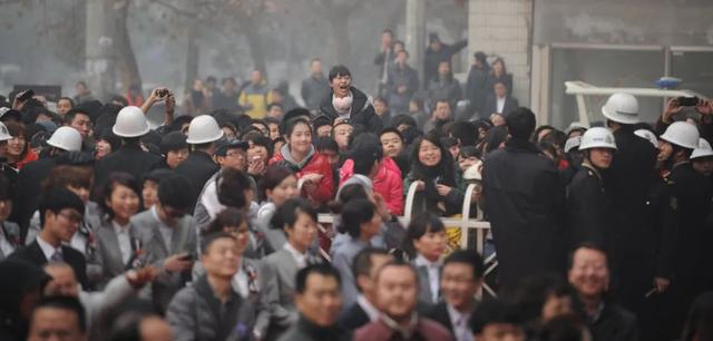 周杰伦|周杰伦，退出