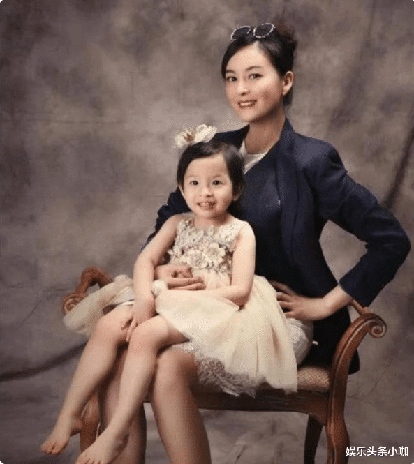 王一博|得罪大佬被封杀，她退圈嫁人了？