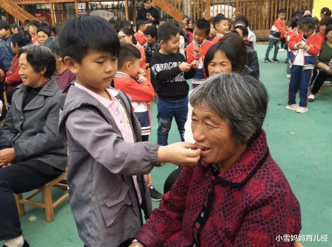 小雪妈妈育儿经|为啥孩子越大，越不喜欢去姥姥家？真是孩子“白眼狼”？并不见得