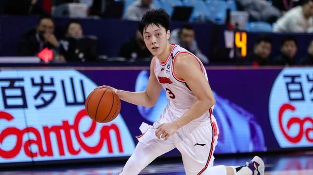 杜锋|声东击西！杜锋祭奇招终结山西7连胜，卫冕冠军终于苏醒了！
