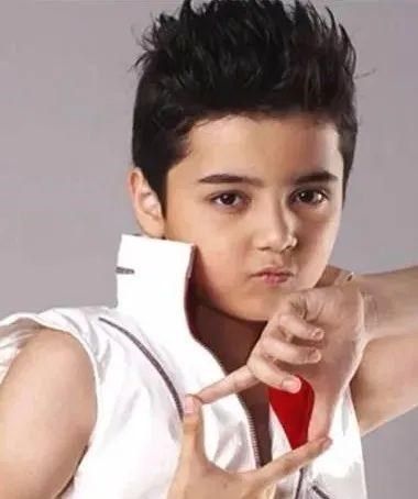 日剧|10位童星长大后变模样，小叮当上征婚节目，小屠苏的古装被全网嘲