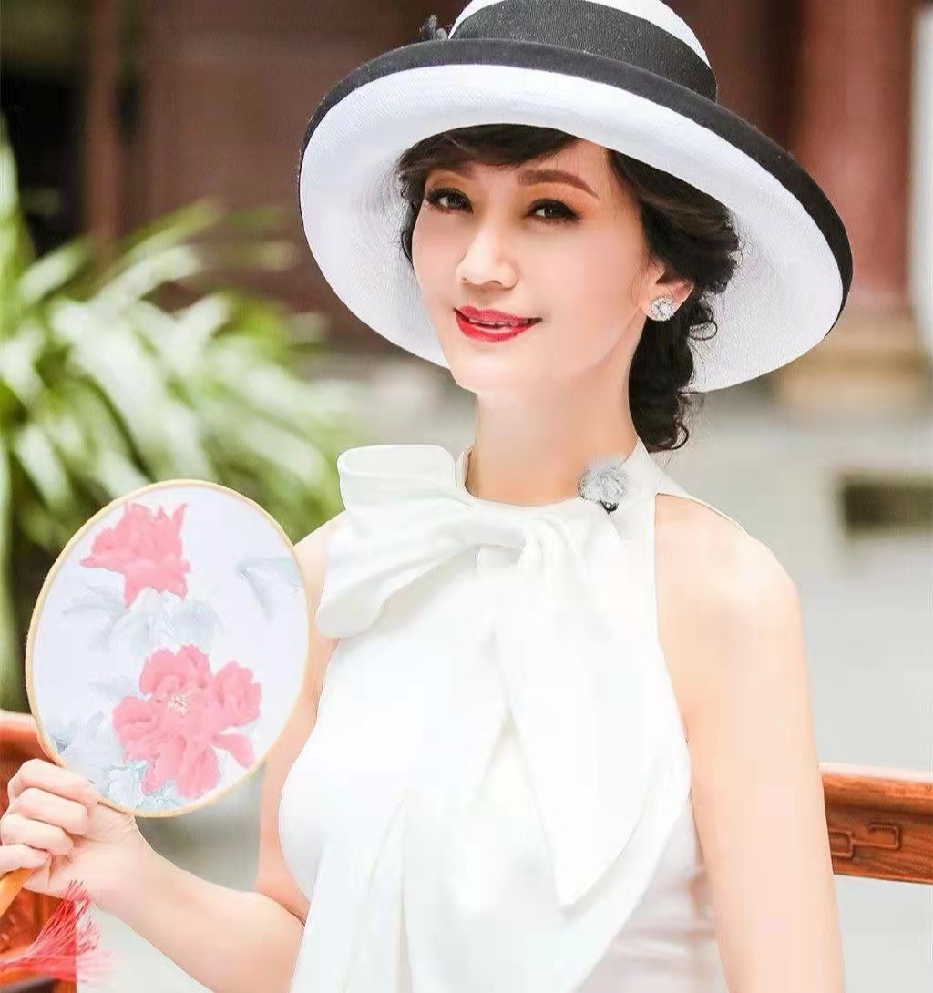 赵雅芝|看到赵雅芝粉丝的战斗力后，终于明白宗馥莉为何换掉王力宏后改用她代言了