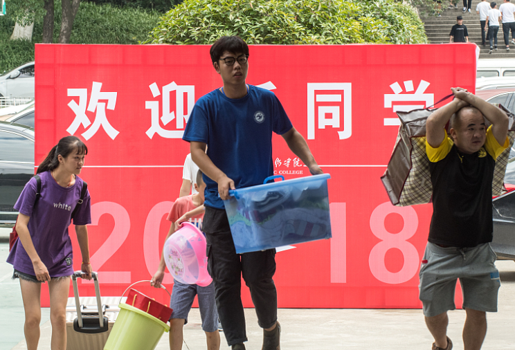 求职|大学里和这几类人混熟，四年都沾光好事落不下，找工作不愁没人脉