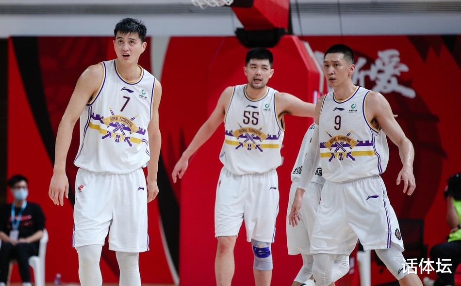 广东男篮|CBA豪强特立独行，北京双雄已证明行不通，广东辽宁的经验却看不上！