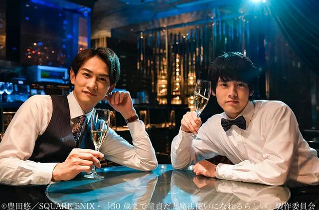 小奶狗|《30岁魔法师》主角再度合作,小奶狗VS小狼狗,追了