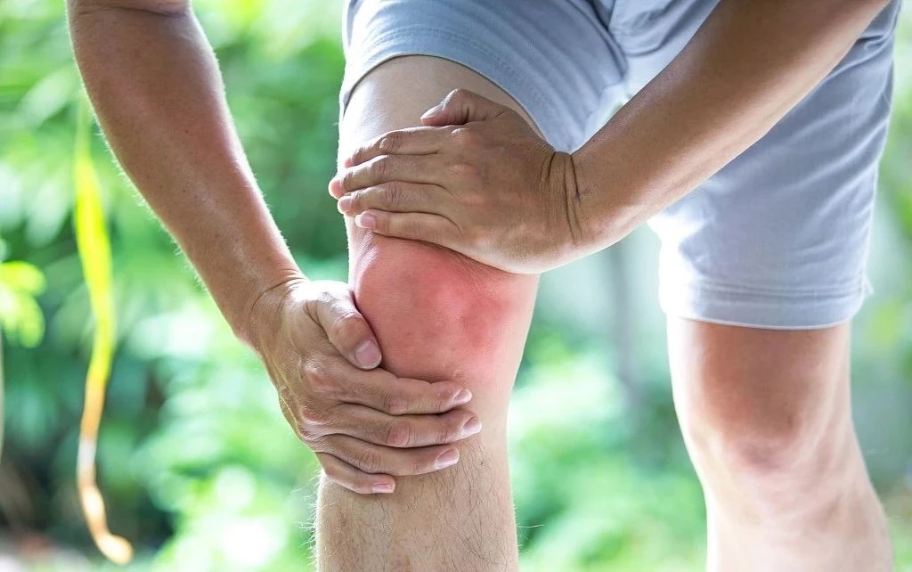 癌细胞|?滑膜炎让你痛不欲生？3个习惯若不杜绝，或会使你膝盖痛到“想锯掉”