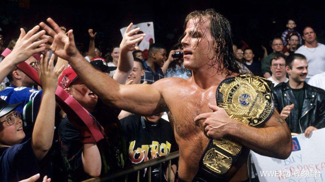 wwe|挂王罗曼已提前进入传奇行列，651的冠军纪录碾压几十年老员工！