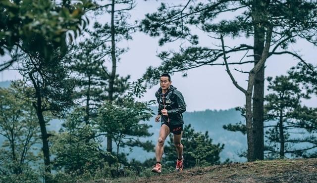 越野赛|甘肃马拉松事故21死，领军人物梁晶残运冠军黄关军，双双不幸遇难
