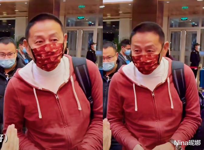 元斌|陈道明坐镇文代交谈会,66岁穿锈色运动装剪寸头坐C位,大胆发言真霸气