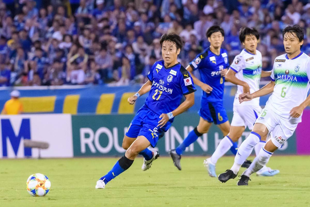 大宫松鼠|周日8场赛事解析：金泽塞维VS大宫松鼠，墨尔本胜利VS墨尔本城