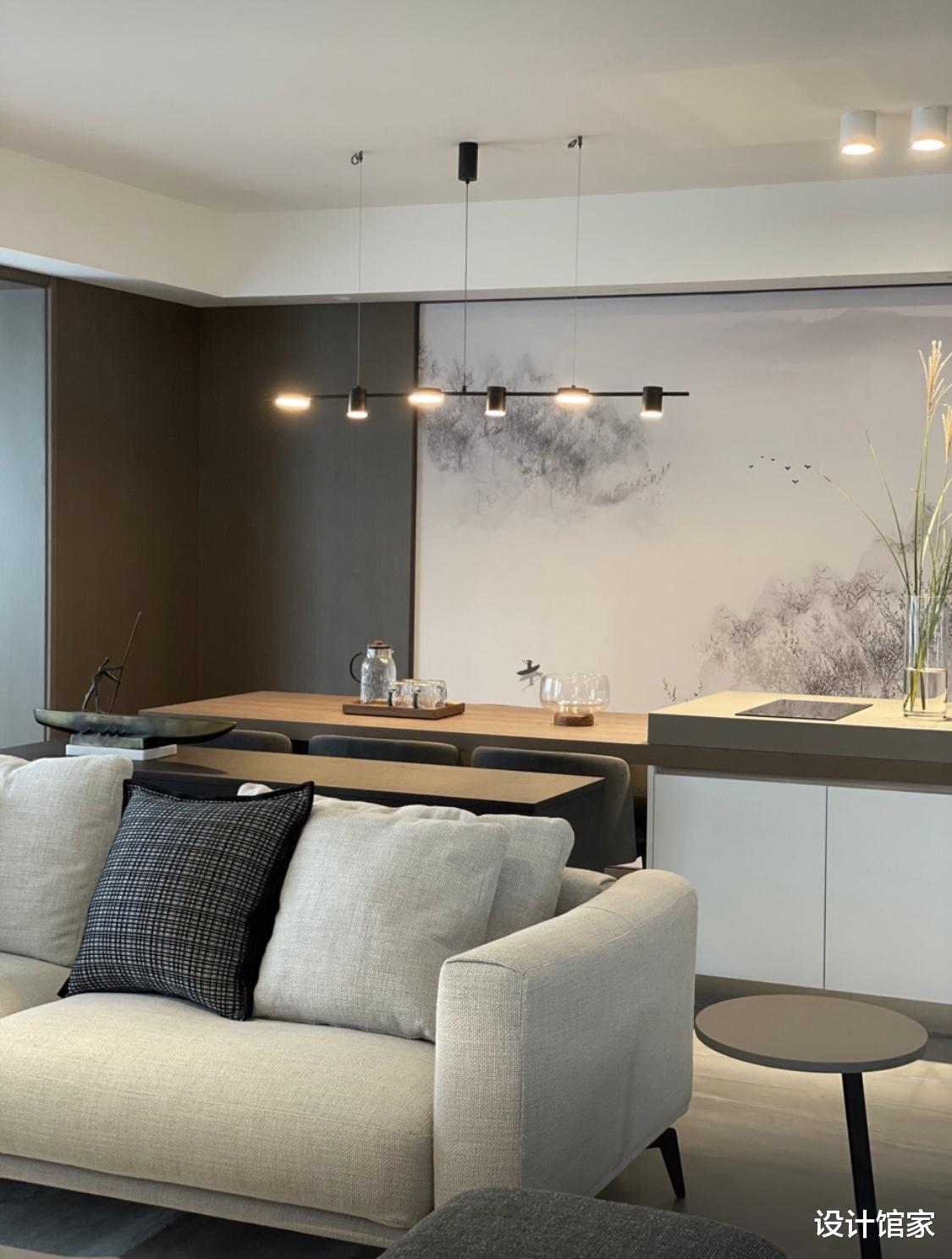 一个人住90平两居室,惊艳的高级灰设计,超有格调