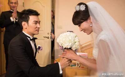 魔幻手机|出轨被绿、骂保安、没戏拍，《魔幻手机》13年，演员一个比一个惨