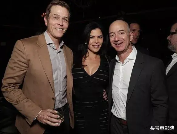 莱昂纳多·迪卡普里奥|47岁了，小李子该死的魅力！世界首富女友紧贴，贝索斯晒肌肉宣战