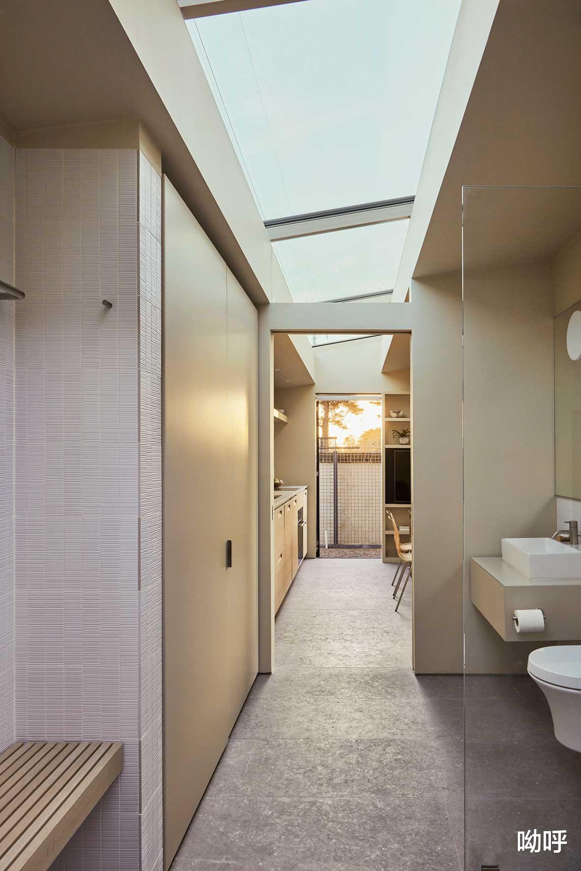 一位作家的避世海边小屋