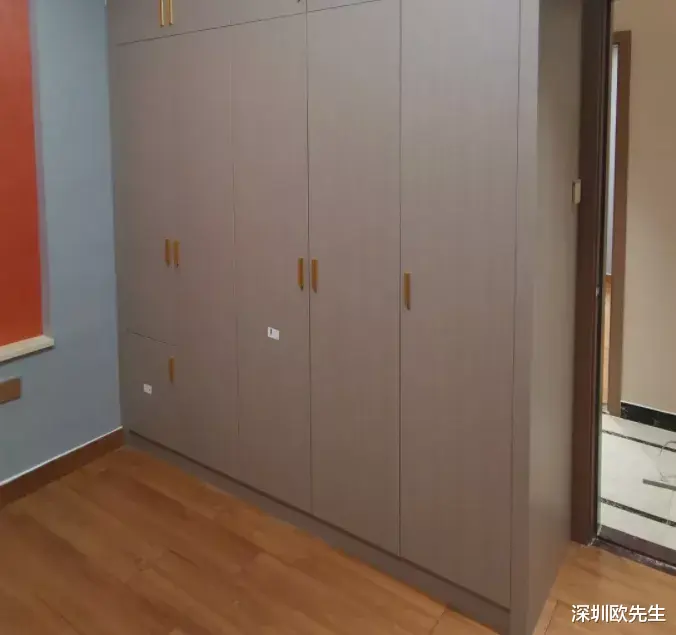 房价|男子140万买房，过了一年时间，房价降到100万！