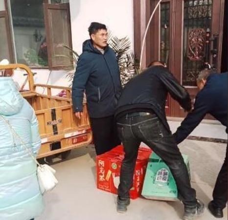 朱之文|大衣哥儿子朱小伟，离婚后特别抢手！源源不断有人前去提亲