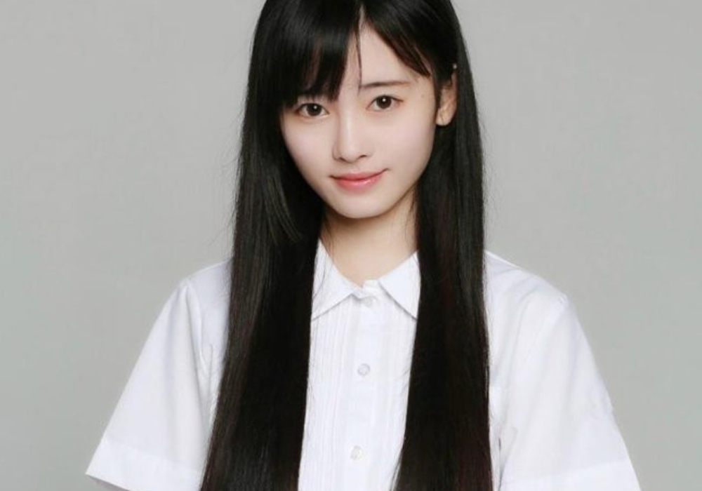 化妆|四十的女人，都喜欢剪短刘海和短发？如何知道自己适合什么发型？