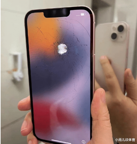 iphone13|如果QQ和微信不兼容苹果手机，它的销量在国内能跌九成吗？