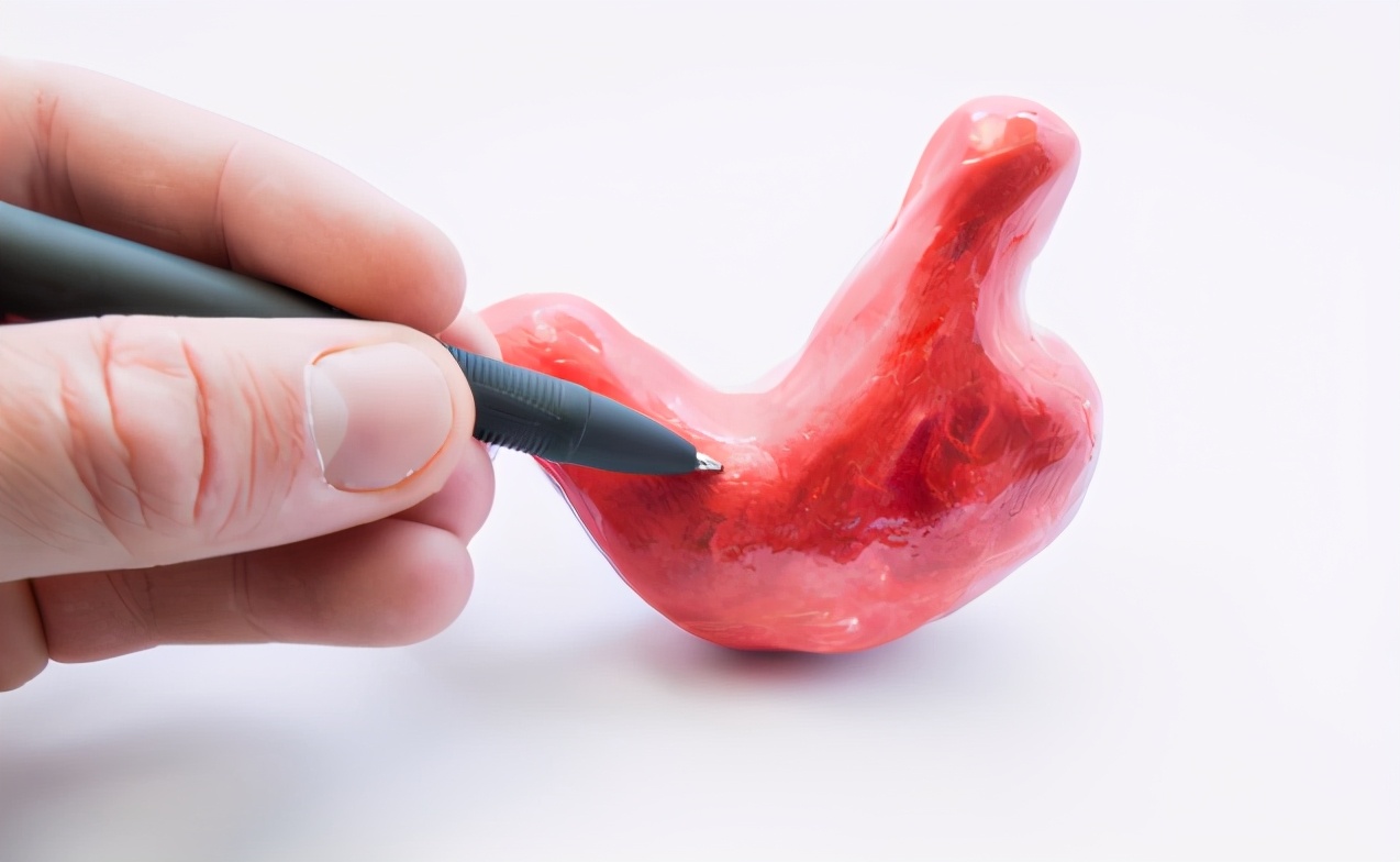 胃癌|消化科专家：3种早餐，吃一口等于吃4个塑料袋，若是天天吃，难怪胃癌