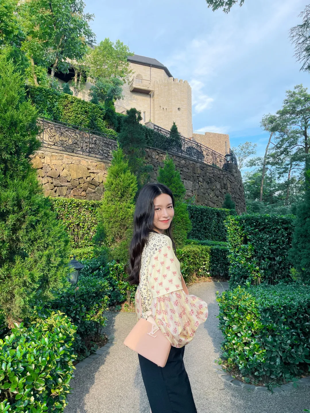 尚品控谈奢侈品 从王妃到明星人手一只,这款 LV 手袋为何永不过时?