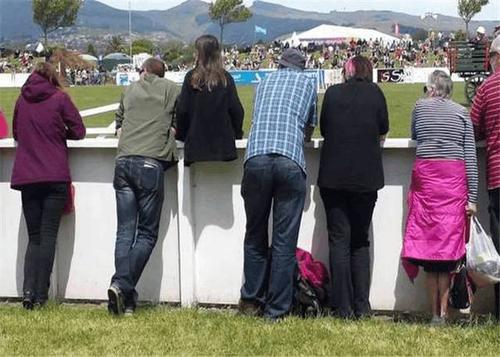 舜网 摄影师拍到的诡异照片，世界上还有这么多奇特的巧合？