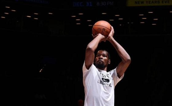 凱文·杜蘭特|籃網(wǎng)無奈！杜蘭特和哈登曾確診，打疫苗后再度確診，名記：太悲催