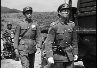 电影|演技精湛老戏骨，76岁娶小30岁美女为妻，86岁去世后，子女与后妻起了纠纷