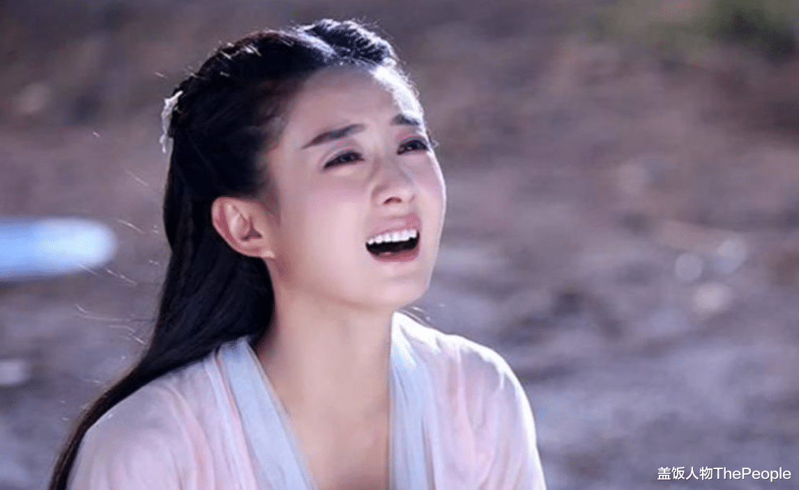 杨幂|女星哭戏太精彩！有人哭成“哨子精”，有人哭不出，有人一哭成名