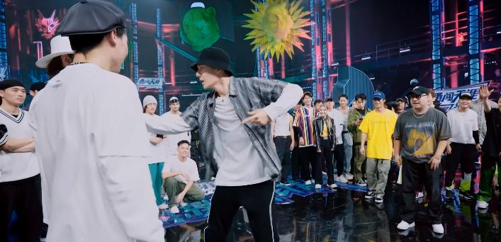 王一博|“一波王炸”开局不顺，王一博力挽狂澜，反败为胜很热血