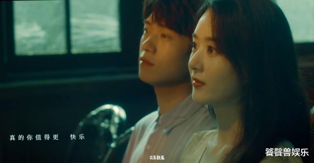 朱丹泰|工作室曝出赵丽颖校服写真,学姐造型太清纯,34岁演少女勇气可嘉