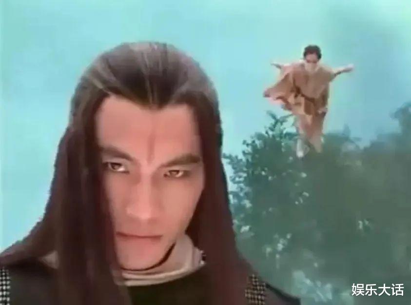 王鹤宇|老剧造型真别尬夸！这5部古装告诉你，20年前妆发一个比一个离谱