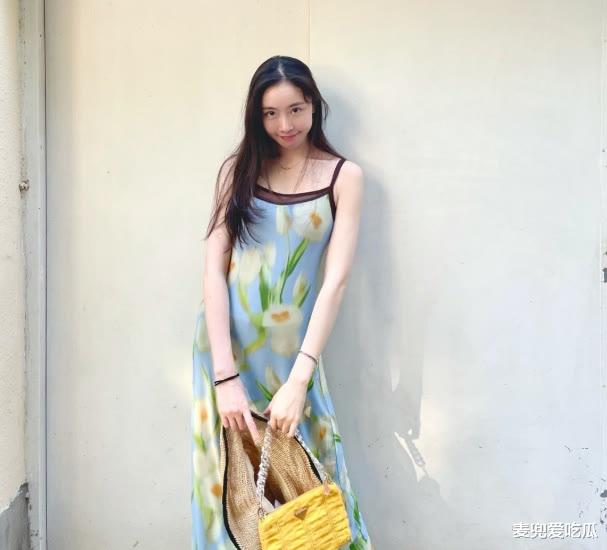 生图|陈露近照翻车？路人镜头下又矮又黑，生图暴露真实颜值