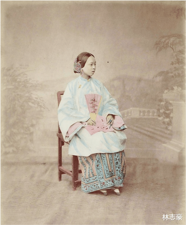 婉容|19张清朝美女旧照,珍妃、婉容、慈禧、谁说清朝没有美女?